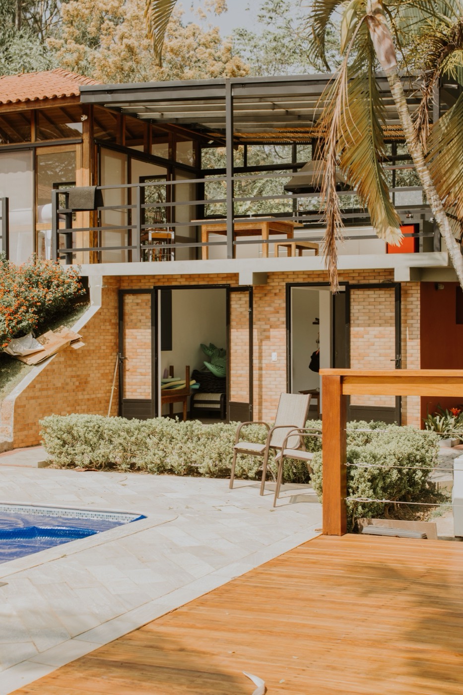 Piscina y terraza impermeabilizadas en una vivienda
